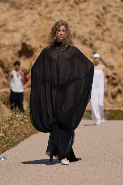 Look 31